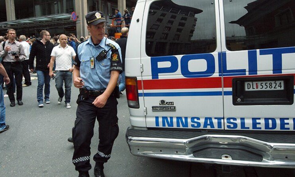 Politi i ved Tinghuset i Oslo etter 22. juli 2011. Politi i ved Tinghuset i Oslo etter 22. juli 2011.