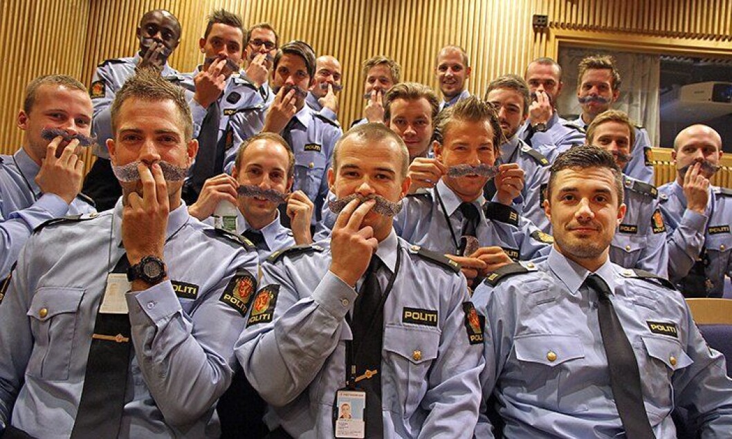 Studenter ved Politihøgskolen i Oslo deltar i Movember-kampanjen 2012. Studenter ved Politihøgskolen i Oslo deltar i Movember-kampanjen 2012.