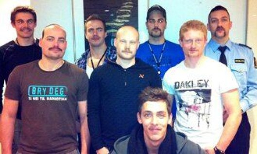 Studenter ved Politihøgskolen i Oslo deltok under Movember-kampanjen 2012. Studenter ved Politihøgskolen i Oslo deltok under Movember-kampanjen 2012.