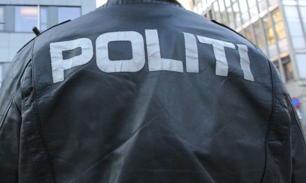 Polititjenestemannen ble frifunnet for å ha løsnet skudd mot en bil i Sinsenkrysset. (illustrasjonsfoto) Polititjenestemannen ble frifunnet for å ha løsnet skudd mot en bil i Sinsenkrysset. (illustrasjonsfoto)