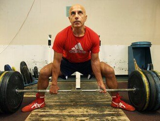 For å få medalje i styrkeløft-VM kreves 600 kilo totalt i de tre øvelsene. I markløft regner Jan Roytvand med å klare 210-215 kilo. For å få medalje i styrkeløft-VM kreves 600 kilo totalt i de tre øvelsene. I markløft regner Jan Roytvand med å klare 210-215 kilo.