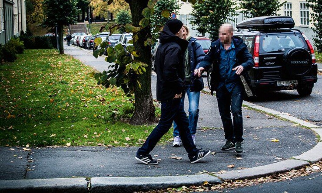 Under Spesielle operasjoners grunnkurs, skal aspirantene blant annet trene på sivil tilnærming. Under Spesielle operasjoners grunnkurs, skal aspirantene blant annet trene på sivil tilnærming.