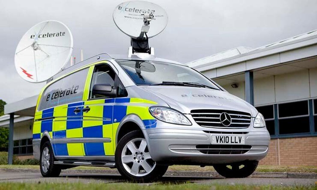 Ny satelittbil med parabolantenner skal bedre innsatsledelsen hos britisk politi. Ny satelittbil med parabolantenner skal bedre innsatsledelsen hos britisk politi.
