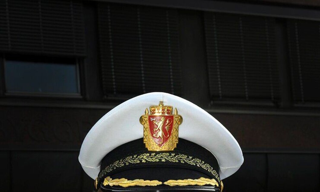 Å være ny som politileder i Norge kan være ensomt, viser ny studie. Å være ny som politileder i Norge kan være ensomt, viser ny studie.