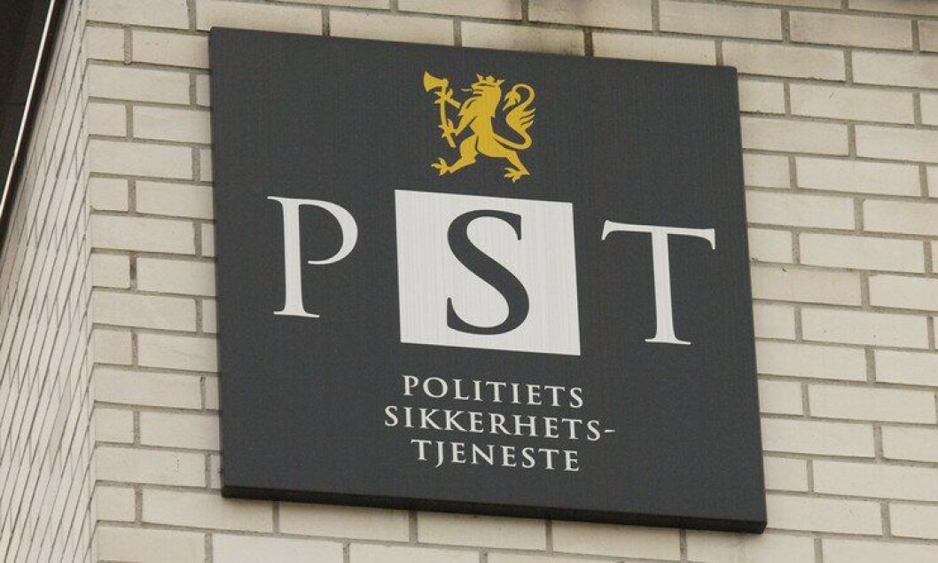 PST oppdaterte sin trusselvurdering i dag. Der skriver de at blant annet politifolk er ekstra utsatt. PST oppdaterte sin trusselvurdering i dag. Der skriver de at blant annet politifolk er ekstra utsatt.