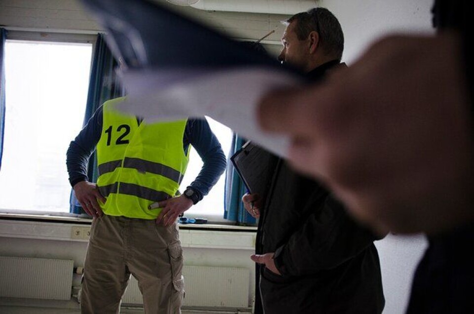 Kandidat nummer 12 jobber på et lensmannskontor. Men består han testene og begrunner godt overfor instruktørene kan han ha en framtid som livvakt.