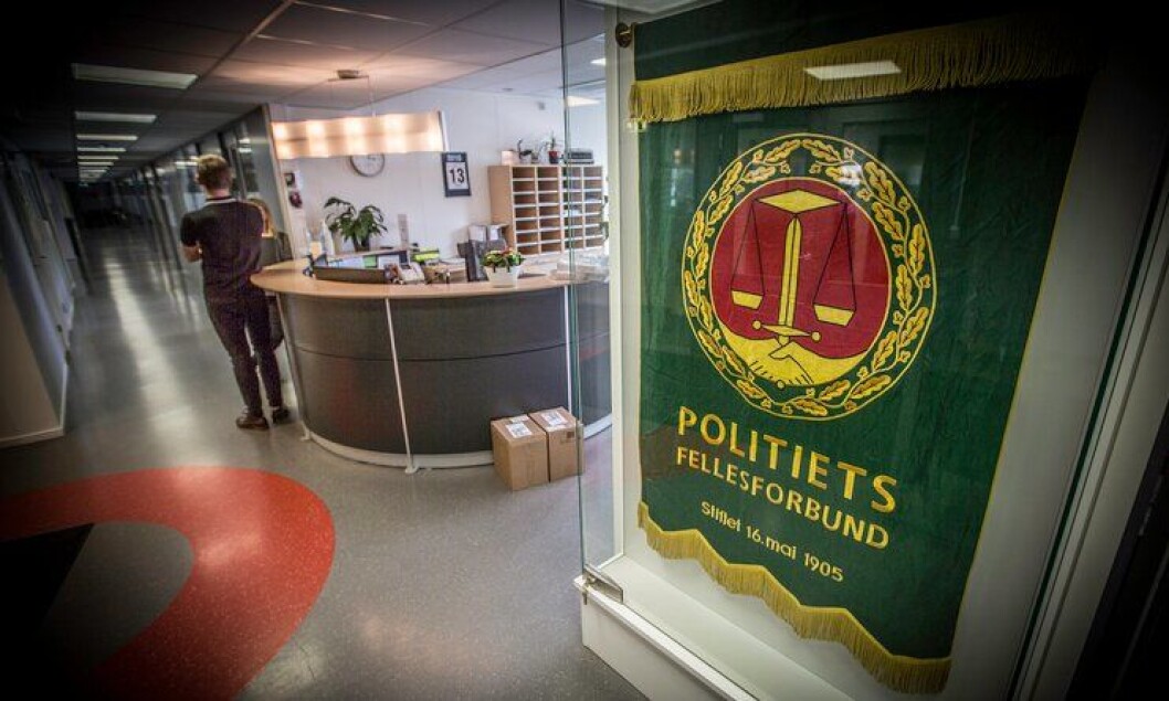 Politiets Fellesforbunds generalsekretær er trolig blant de med aller høyest utbetalinger i politisystemet. Politiets Fellesforbunds generalsekretær er trolig blant de med aller høyest utbetalinger i politisystemet.