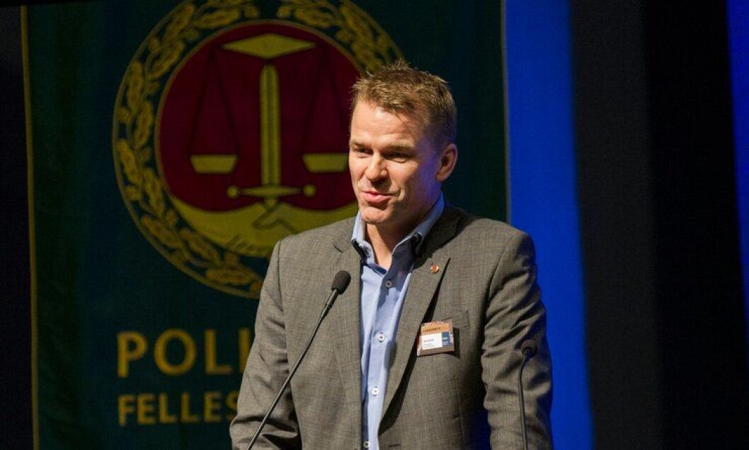 Sigve Bolstad, leder i PF, og nestleder Unn Alma Skatvold forhandlet lønn med generalsekretæren. – En rettighet å få pensjon, sier Bolstad. Sigve Bolstad, leder i PF, og nestleder Unn Alma Skatvold forhandlet lønn med generalsekretæren. – En rettighet å få pensjon, sier Bolstad.