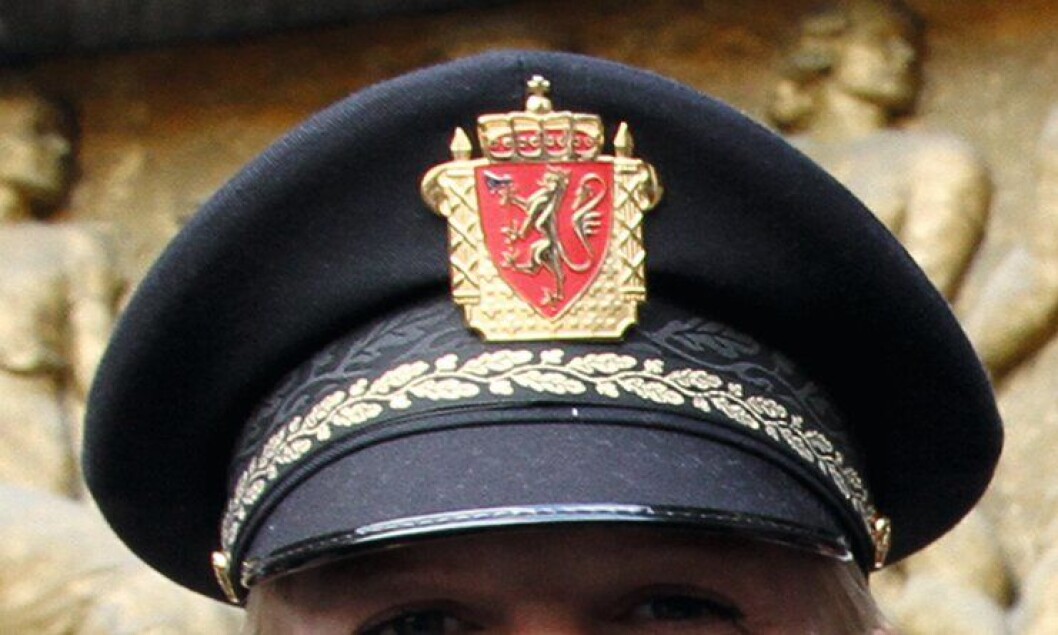 Hvor har alle politiets hodeplagg tatt veien, lurer Even Haga på. Hvor har alle politiets hodeplagg tatt veien, lurer Even Haga på.