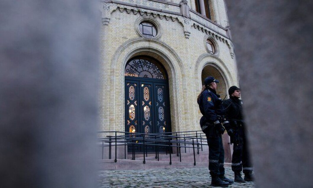 Stortinget skal vedta politireformen i juni. Nå er det bred enighet på Stortinget om Nærpolitireformen. Stortinget skal vedta politireformen i juni. Nå er det bred enighet på Stortinget om Nærpolitireformen.