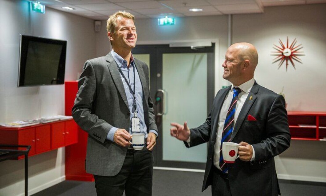 GOD STEMNING: Sigve Bolstad er godt fornøyd med jobben Anders Anundsen og politikerne har lagt ned for å få til politireformen. GOD STEMNING: Sigve Bolstad er godt fornøyd med jobben Anders Anundsen og politikerne har lagt ned for å få til politireformen.