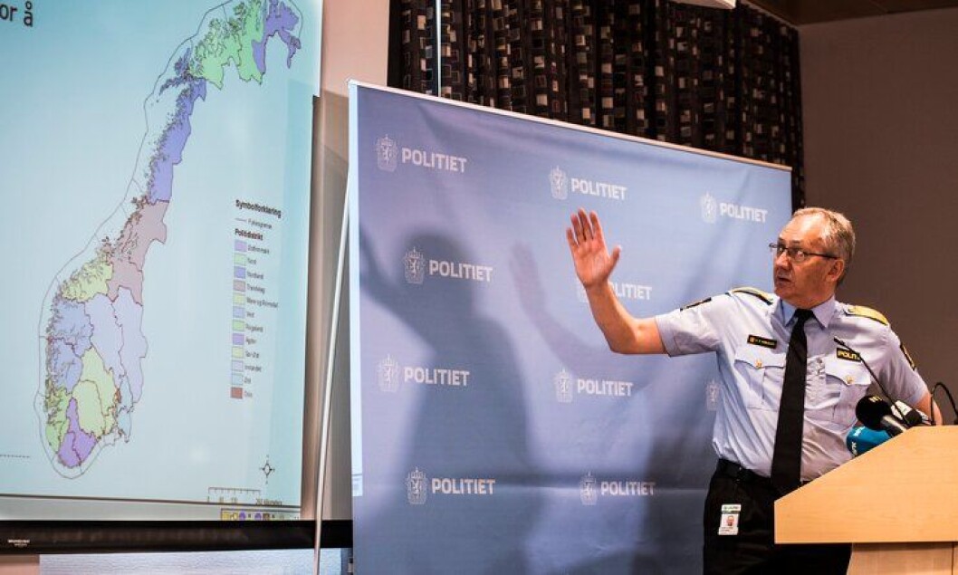 GJENNOMFØREREN: Politidirektør Odd Reidar Humlegård holdt pressekonferanse dagen etter at Stortinget vedtok politireformen. Nå skal han og direktoratet hans gjennomføre store endringer i politiet. GJENNOMFØREREN: Politidirektør Odd Reidar Humlegård holdt pressekonferanse dagen etter at Stortinget vedtok politireformen. Nå skal han og direktoratet hans gjennomføre store endringer i politiet.