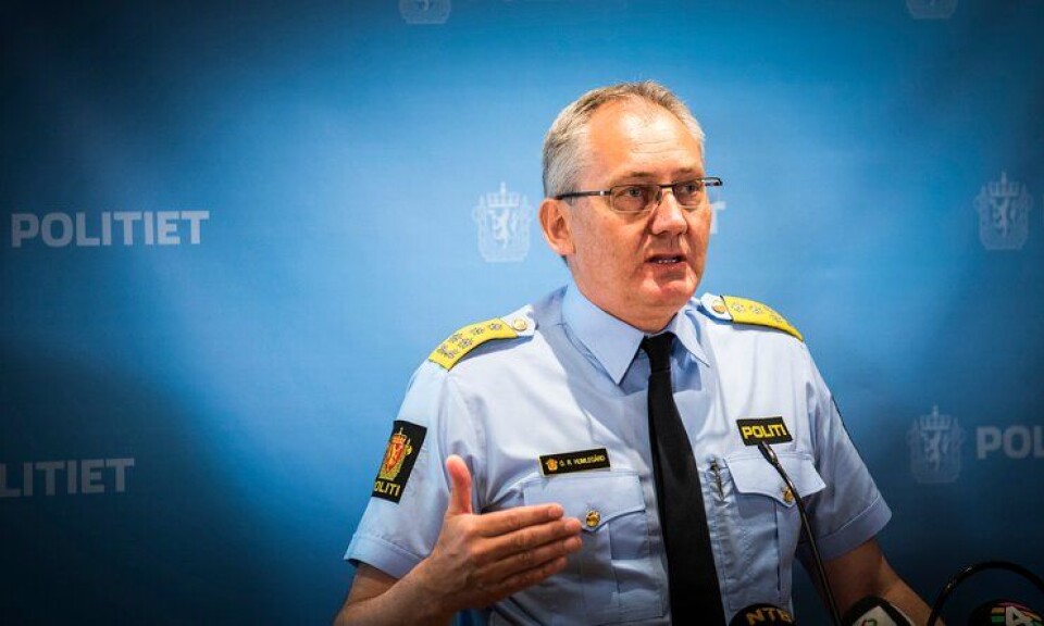 FØR JUL: Politidirektør Odd Reidar Humlegård skal før jul legge fram et forslag til opptrappingsplan og konkretisere hvordan senteret skal bli. FØR JUL: Politidirektør Odd Reidar Humlegård skal før jul legge fram et forslag til opptrappingsplan og konkretisere hvordan senteret skal bli.
