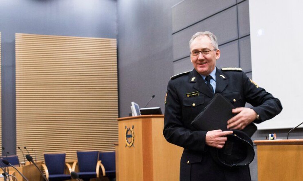 Det er ingen grunn til å stresse, forteller politidirektør Odd Reidar Humlegård. Selv vil han og POD bruke lang tid på å endre politiet. Det er ingen grunn til å stresse, forteller politidirektør Odd Reidar Humlegård. Selv vil han og POD bruke lang tid på å endre politiet.