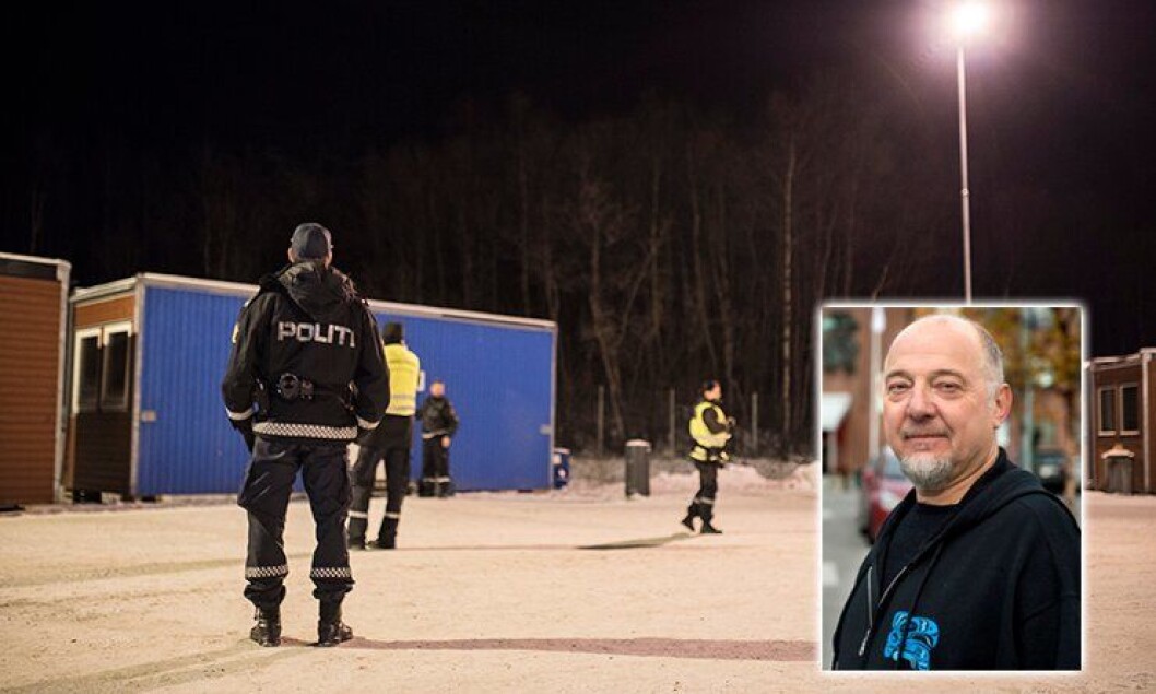Ordfører i Sør-Varanger, Rune Rafaelsen, er ikke fornøyd med at det er så mange politifolk på Storskog. Ordfører i Sør-Varanger, Rune Rafaelsen, er ikke fornøyd med at det er så mange politifolk på Storskog.