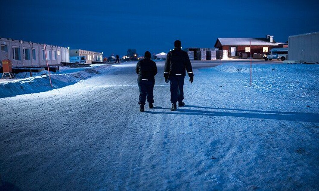 LAVEST TILLIT: Ifølge undersøkelsen ligger Finnmark lavest når det gjelder tillit hos befolkningen. Resultatene må ses i lys av distriktets lave befolkningstetthet, hvor innbyggerne er spredt over et større geografisk område, noe som er utfordrende for Finnmark-politiet. LAVEST TILLIT: Ifølge undersøkelsen ligger Finnmark lavest når det gjelder tillit hos befolkningen. Resultatene må ses i lys av distriktets lave befolkningstetthet, hvor innbyggerne er spredt over et større geografisk område, noe som er utfordrende for Finnmark-politiet.