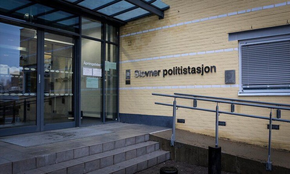 Her på Stovner politistasjon har politiet lyst ut to spesialiststillinger innen etterforskning av familievold og grov vold mot barn. Uten å finne gode nok søkere i første omgang.