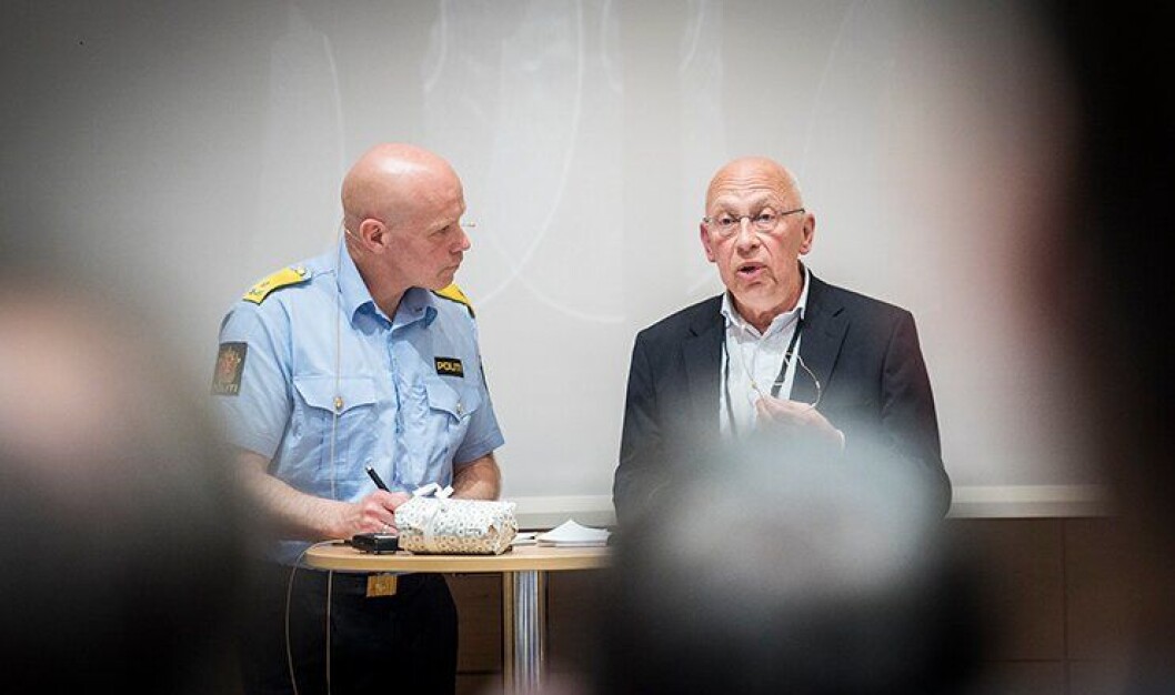 Tidligere politimester og Delta-mann, Terje Nybøe, og professor ved PHS, Johannes Knutsson, diskuterte bevæpning på forskningskonferansen til PHS. Tidligere politimester og Delta-mann, Terje Nybøe, og professor ved PHS, Johannes Knutsson, diskuterte bevæpning på forskningskonferansen til PHS.