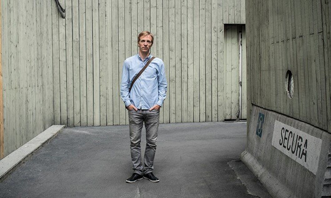 Helge Renå er en del av et forskerteam som skal forske på politireformen. Helge Renå er en del av et forskerteam som skal forske på politireformen.