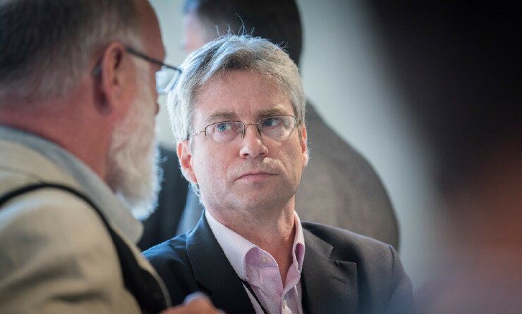 Nick Fyfe er professor ved universitetet i Dundee i Skottland. Han jobber med å evaluere reformen politiet i landet var gjennom fra 2013. Nick Fyfe er professor ved universitetet i Dundee i Skottland. Han jobber med å evaluere reformen politiet i landet var gjennom fra 2013.