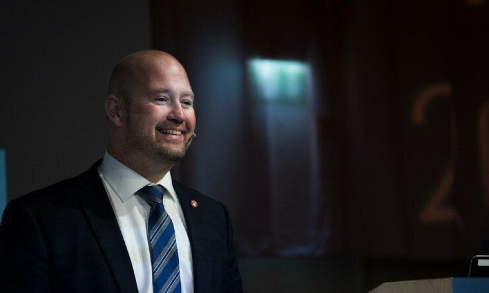 Når ministeren flesker til