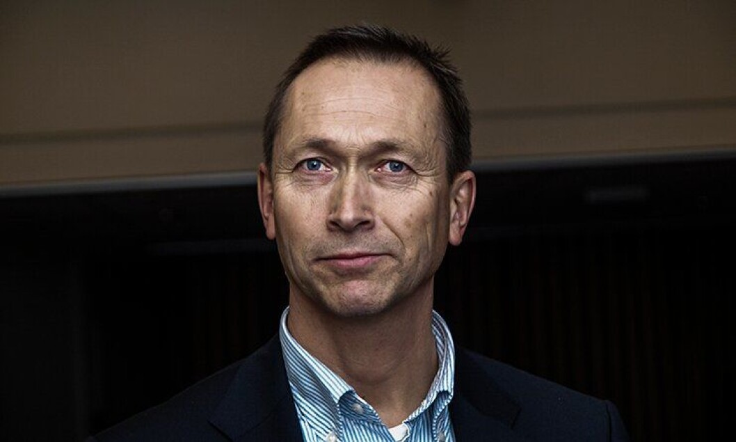 Rune Glomseth bor på Hamar og jobber på PHS i Oslo. Sånn vil han at det skal fortsette. Rune Glomseth bor på Hamar og jobber på PHS i Oslo. Sånn vil han at det skal fortsette.