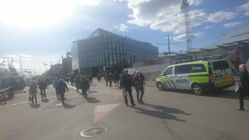 Bare minutter etter terrorangrepene i Stockholm forrige helg, var politiet på plass på sentrale steder i Oslo. Bare minutter etter terrorangrepene i Stockholm forrige helg, var politiet på plass på sentrale steder i Oslo.