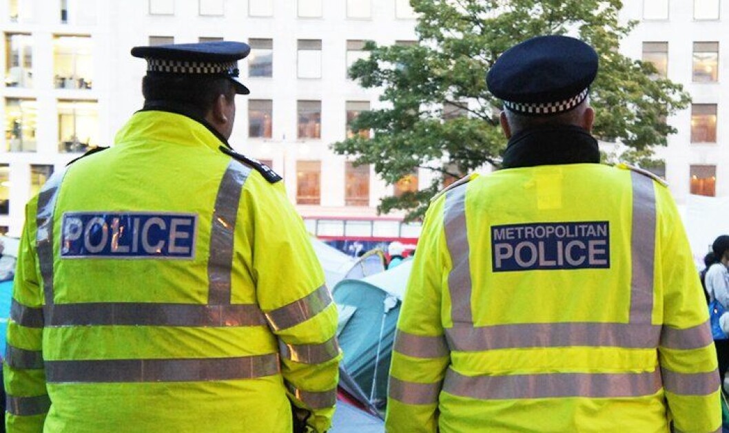 Britiske politifolk har hatt lønnsutvikling på stedet hvil, ifølge fagforeninga. Britiske politifolk har hatt lønnsutvikling på stedet hvil, ifølge fagforeninga.