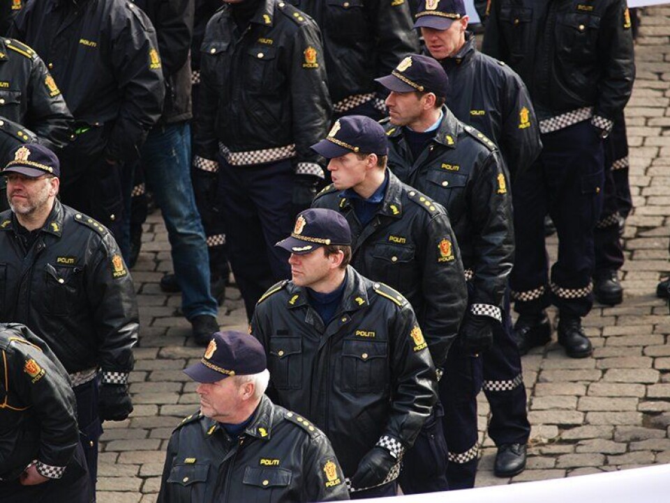 KRITIKK: Politiets håndtering under nazidemonstrasjonen i Kristiandsand i juli skapte reaksjoner. Nå skal hånteringen evalueres, men den holdes hemmelig på grunn av gradert informasjon. ILLUSTRASJONSFOTO