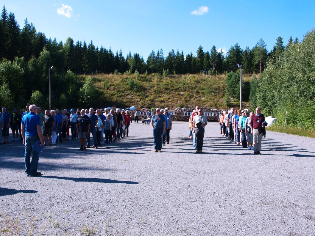 OPPSTILLING: 130 deltakere var med på Seniorkonferansen på Politihøgskolens anlegg på Sæter gård i Kongsvinger. OPPSTILLING: 130 deltakere var med på Seniorkonferansen på Politihøgskolens anlegg på Sæter gård i Kongsvinger.