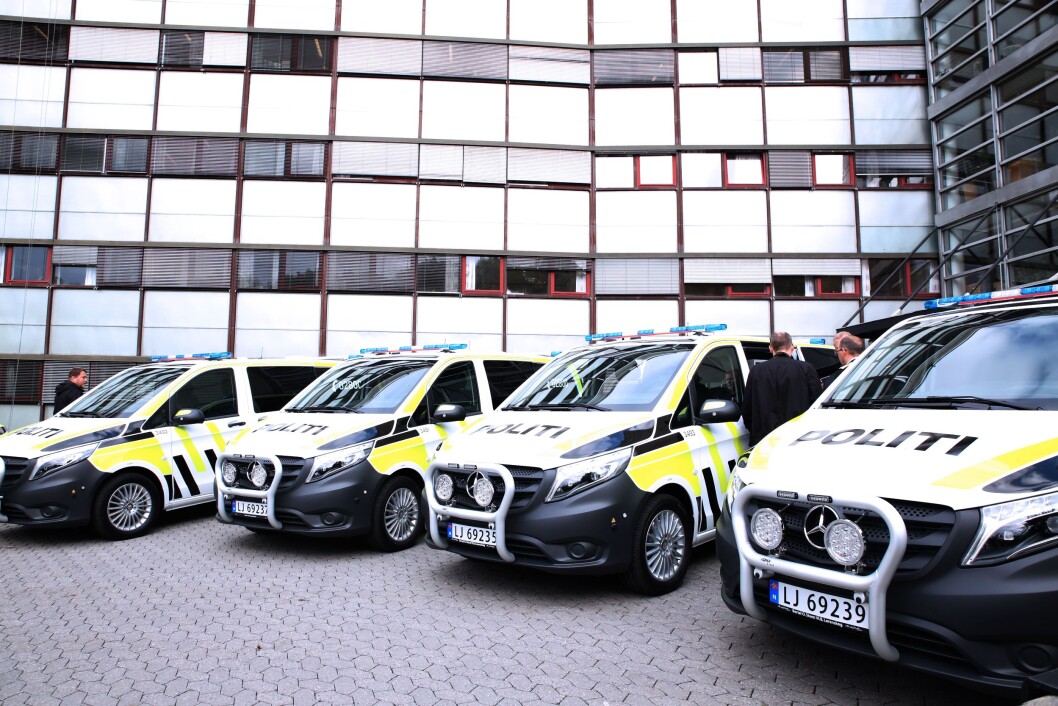 SPLITTER NYE: Disse fire nye Mercedes Vito-bilene er i bruk i Oslo politidistrikt fra og med denne uka. Åtte nye biler kommer fortløpende. SPLITTER NYE: Disse fire nye Mercedes Vito-bilene er i bruk i Oslo politidistrikt fra og med denne uka. Åtte nye biler kommer fortløpende.