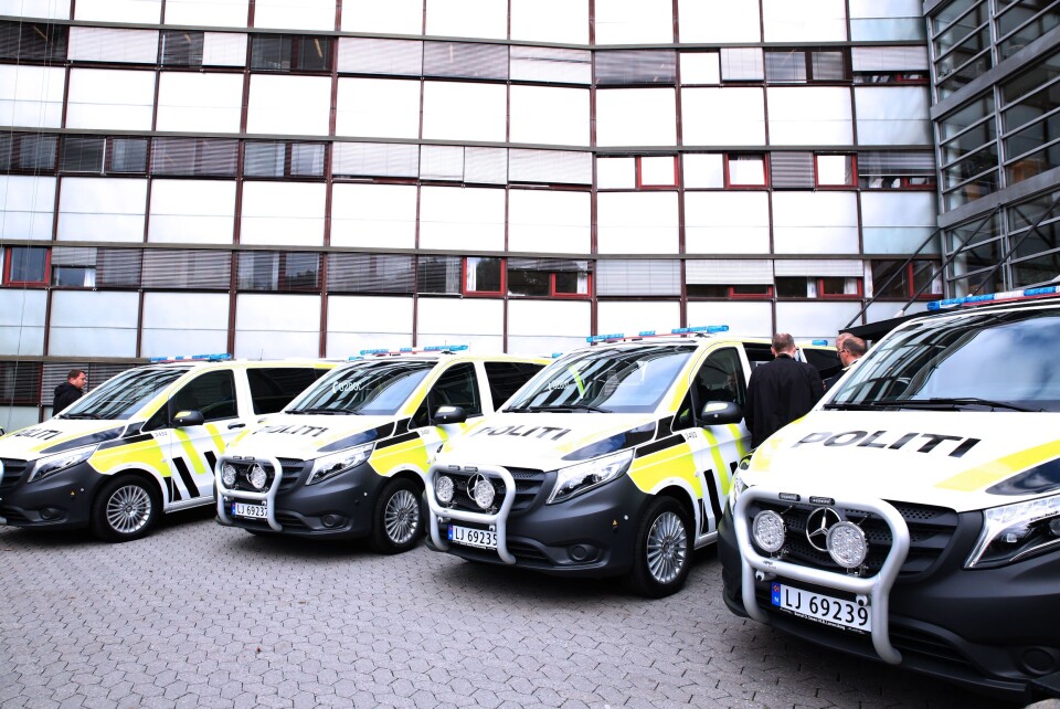SPLITTER NYE: Disse fire nye Mercedes Vito-bilene er i bruk i Oslo politidistrikt fra og med denne uka. Åtte nye biler kommer fortløpende.