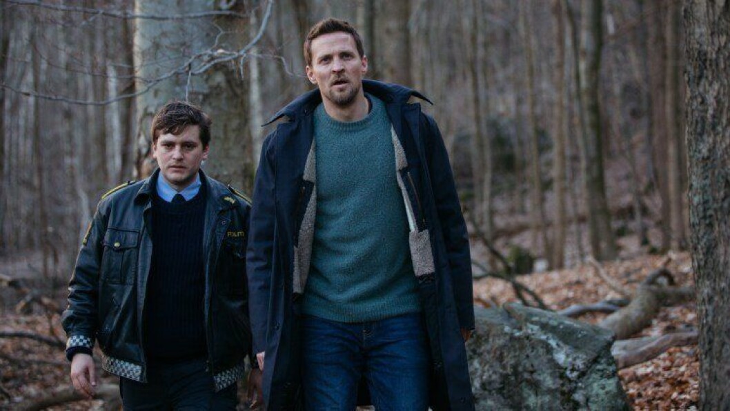 POLITI PÅ BYGDA: Tobias Satelmann spiller hovedrollen som politi i Grenseland, som hadde premiere TV 2 torsdag 2. november. Fem episoder har blitt sendt og tre gjenstår. Gjennom samprodusent Netflix blir serien tilgjengelig for verdenspublikummet i 2018. POLITI PÅ BYGDA: Tobias Satelmann spiller hovedrollen som politi i Grenseland, som hadde premiere TV 2 torsdag 2. november. Fem episoder har blitt sendt og tre gjenstår. Gjennom samprodusent Netflix blir serien tilgjengelig for verdenspublikummet i 2018.