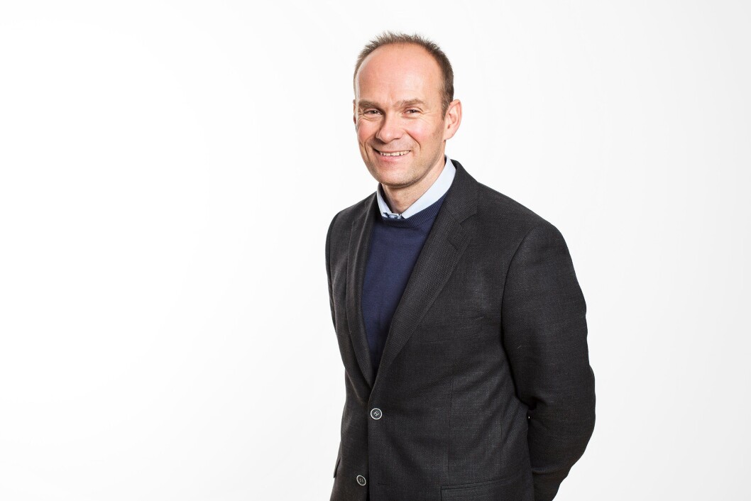 FRA POLITI TIL TOPPKLUBB: Geir Oustorp fra Drammen tar neste sesong over som hovedtrener i håndballklubben Larvik etter Tor Oddvar Moen. FRA POLITI TIL TOPPKLUBB: Geir Oustorp fra Drammen tar neste sesong over som hovedtrener i håndballklubben Larvik etter Tor Oddvar Moen.