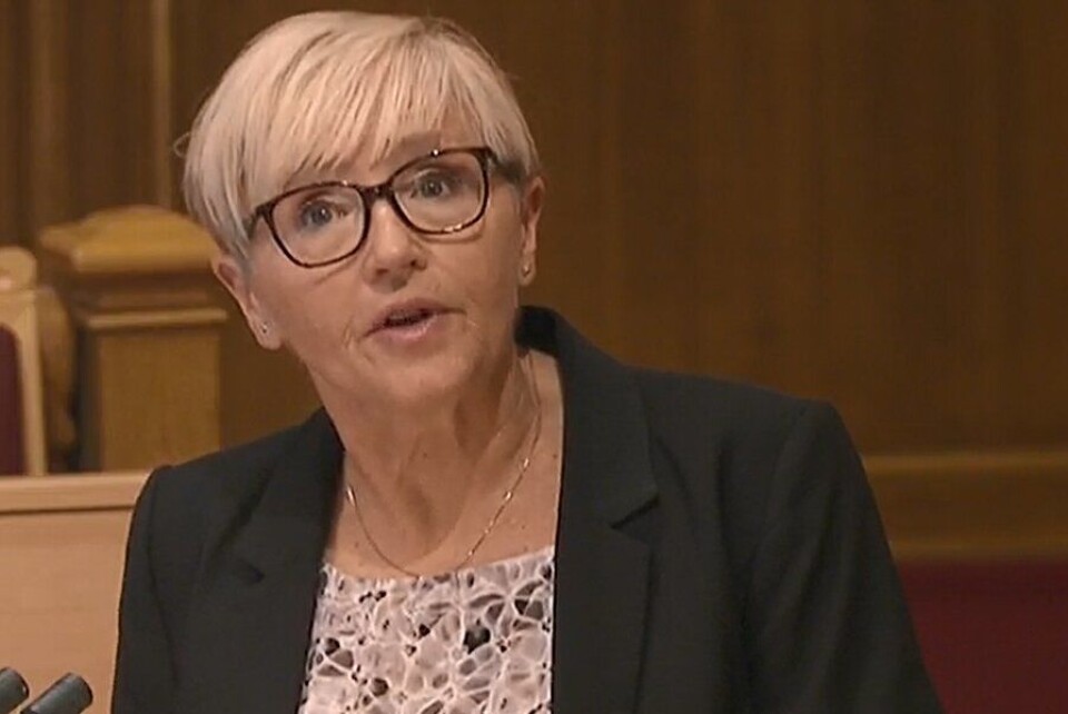 SPØRRETIMEN: Liv Signe Navarsete fra Senterpartiet tok opp nedleggelsen av Florø operasjonssentral i den ordinære spørretimen. SPØRRETIMEN: Liv Signe Navarsete fra Senterpartiet tok opp nedleggelsen av Florø operasjonssentral i den ordinære spørretimen.