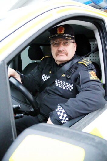 SER UT SOM ARBEID: Slik ser lensmann Magne Knudsen ved Øvre Årdal lensmannskontor ut når han skal kjøre til operativ trening 200 kilometer unna. Dette er fritid, sier arbeidsgiver. Arbeidstid, sier Knudsen. SER UT SOM ARBEID: Slik ser lensmann Magne Knudsen ved Øvre Årdal lensmannskontor ut når han skal kjøre til operativ trening 200 kilometer unna. Dette er fritid, sier arbeidsgiver. Arbeidstid, sier Knudsen.