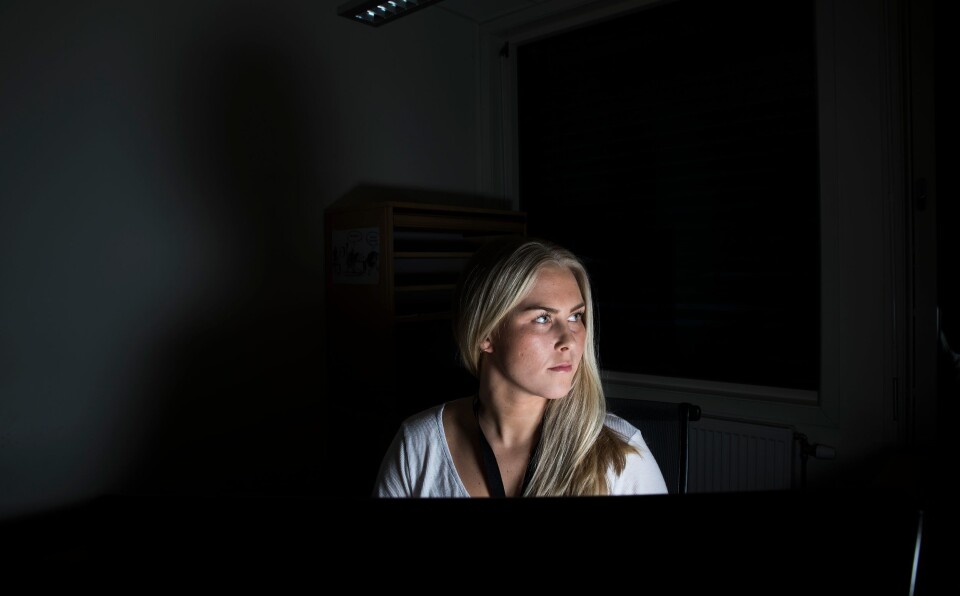 BLE KASTET I DET: Anniken Johnsen begynte som etterforsker ved Røyken og Hurum lensmannskontor i oktober 2016. Omtrent første arbeidsdag fikk hunsju-åtte sedelighets- og familievoldssaker i fanget. BLE KASTET I DET: Anniken Johnsen begynte som etterforsker ved Røyken og Hurum lensmannskontor i oktober 2016. Omtrent første arbeidsdag fikk hunsju-åtte sedelighets- og familievoldssaker i fanget.