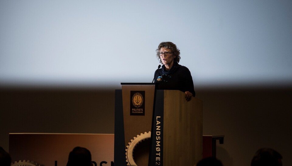 Karin Aslaksen, HR-direktør i Politidirektoratet, sier det skal gjennomføres en prosess i distriktet for å håndtere konflikter.