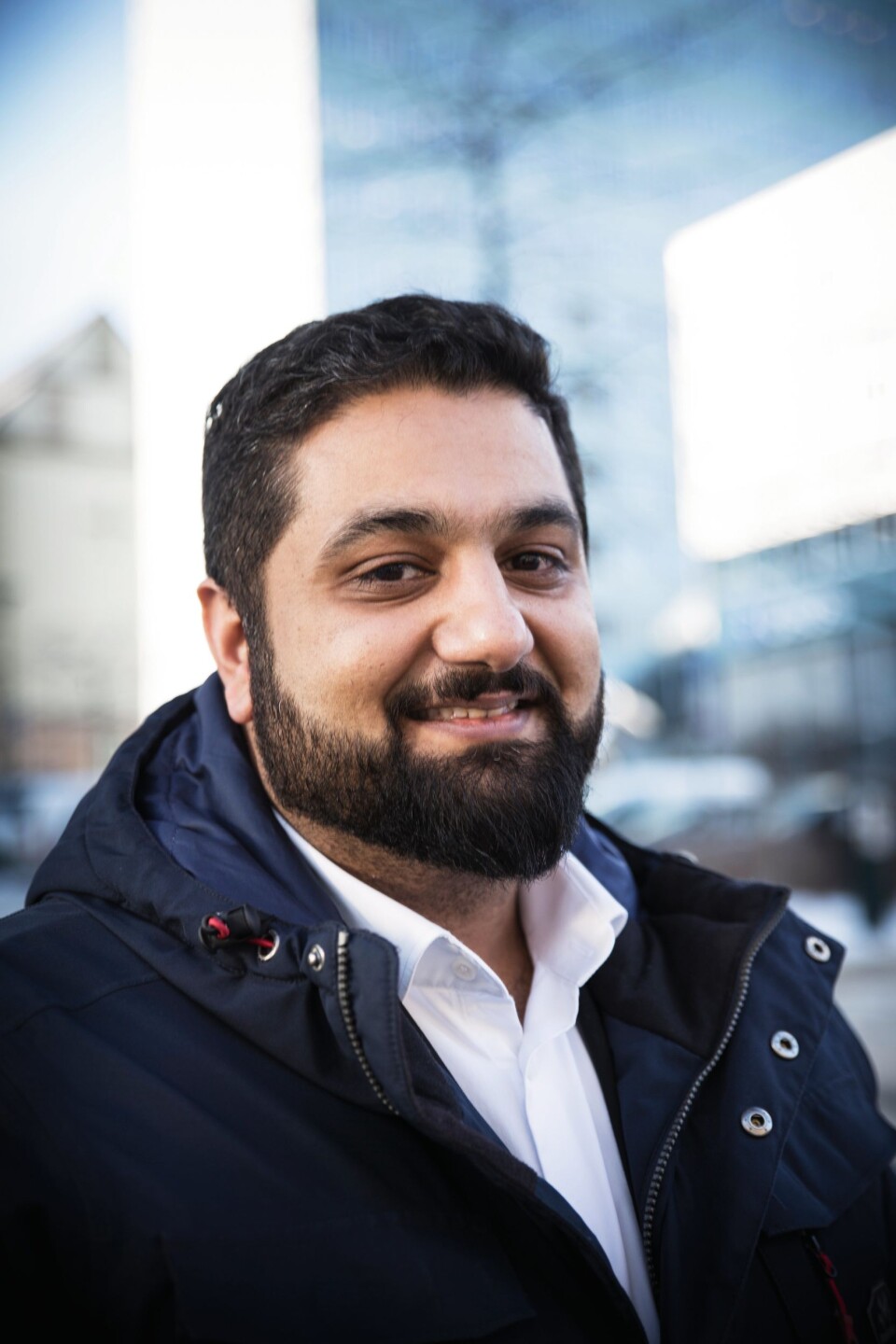 Usman Ahmed. Usman Ahmed.