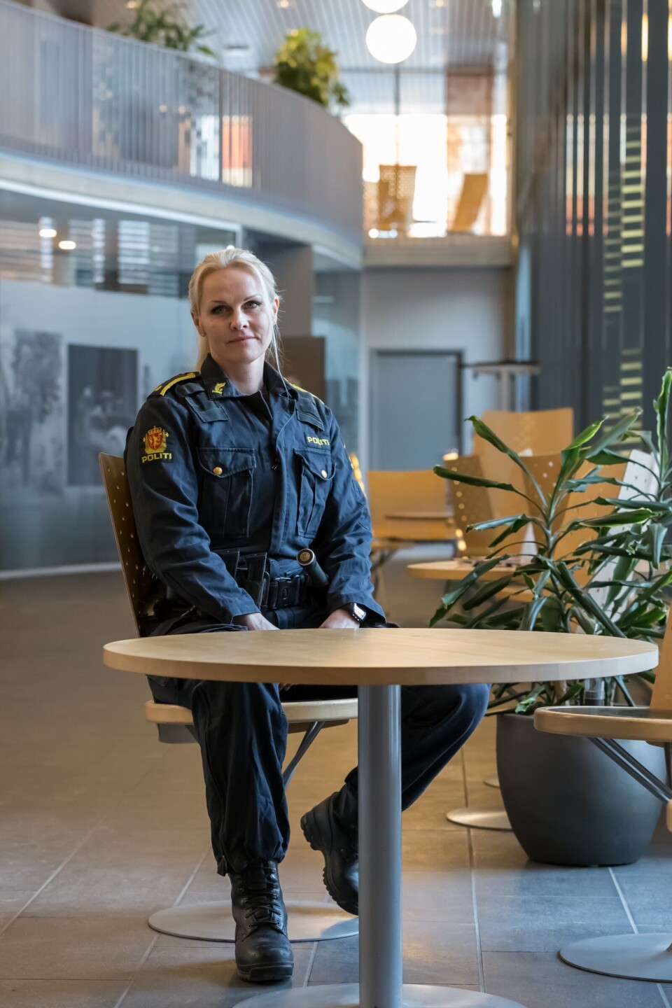 Veronika Hammer brukte mye tid og krefter på å trene seg opp igjen etter at korsbåndet røk da hun var instruktør i arrestasjonsteknikk. Kampen hun måtte kjempe for å få yrkesskadeerstatning fra NAV, var hun ikke forberedt på.