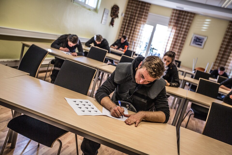 En student må gjennom både møkkete og praktiske disipliner, og teoretiske fag.
