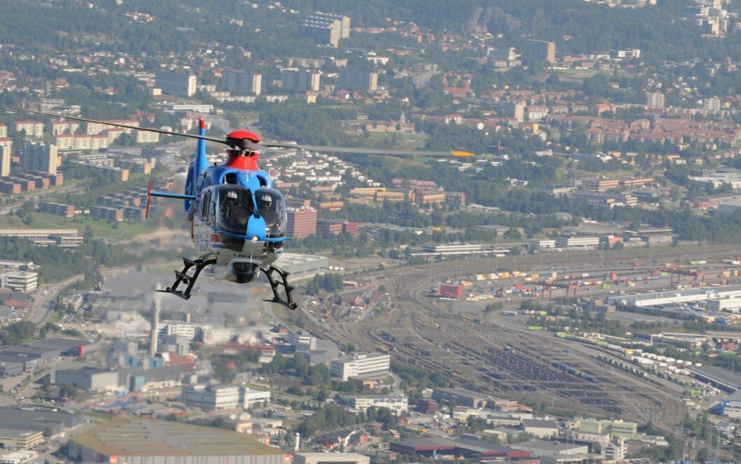 Politihelikopteret over Oslo. Dette er et illustrasjonsfoto, og helikopteret og pilotene på bildet har (sannsynligvis) absolutt ingenting å gjøre med historien. Politihelikopteret over Oslo. Dette er et illustrasjonsfoto, og helikopteret og pilotene på bildet har (sannsynligvis) absolutt ingenting å gjøre med historien.