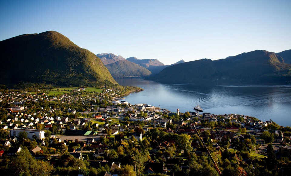 Volda er en av kommunene som nå får selskap i Møre og Romsdal politidistrikt. Hornindal kommune trekker nemlig nordover.