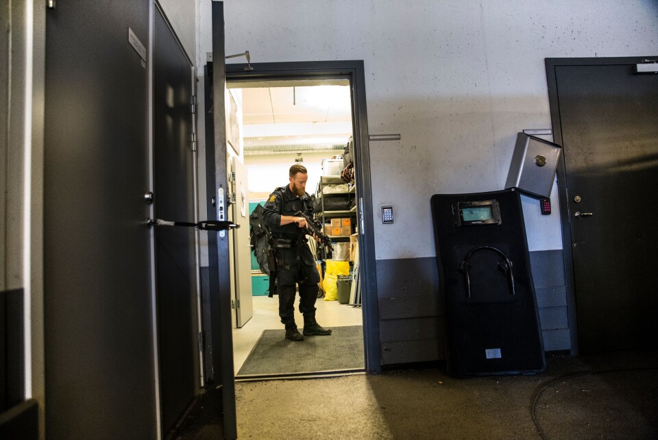 Politidistriktene får penger til å ansette folk, men opplever samtidig at handlingsrommet krymper.