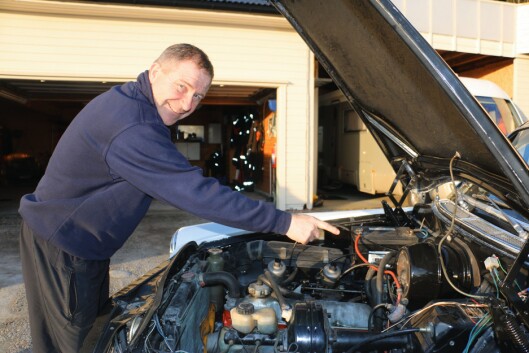 Jan Erik Thorsø har brukt mange timer og kroner både i motor og utenpå bilen. Jan Erik Thorsø har brukt mange timer og kroner både i motor og utenpå bilen.