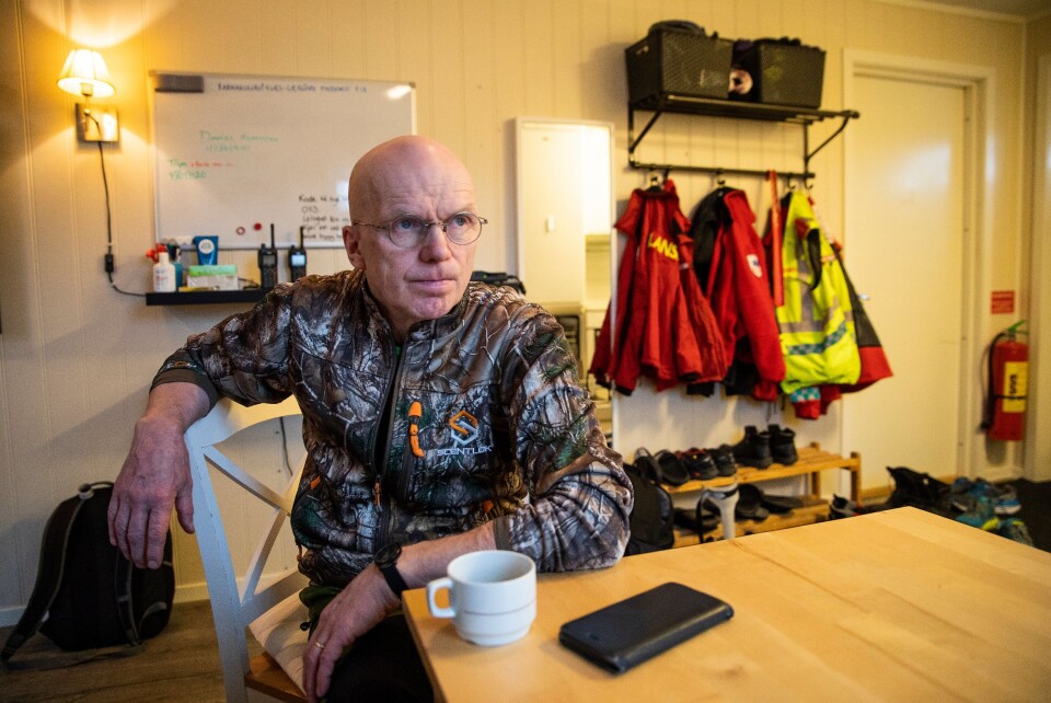 Dag Nedrejord ble kåret til årets ambulansearbeider tidligere i år. Han synes fravær av politi er å gamble med sikkerheten.
