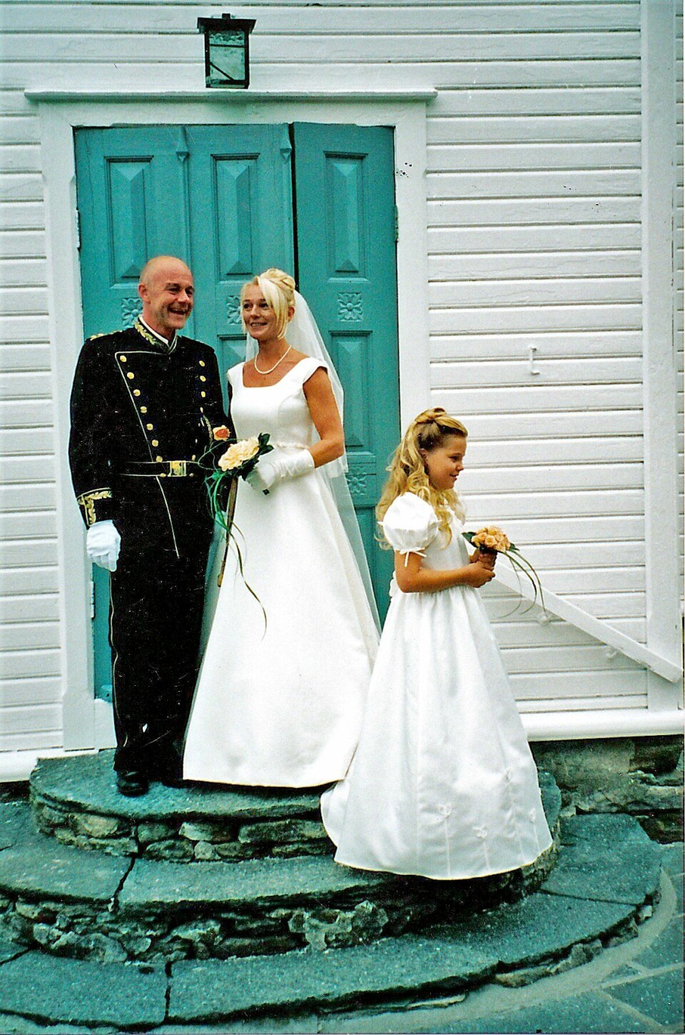 HELL I KJÆRLIGHET: Stian Elle og Sølvi Ersland giftet seg på hans 40-årsdag, den 4. august 2000. Erslands datter var brudepike.