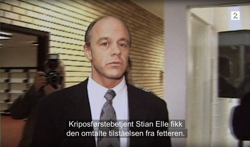 ØYEBLIKKET: Stian Elle er på vei inn for å vitne i Birgitte Tengs-rettssaken. ØYEBLIKKET: Stian Elle er på vei inn for å vitne i Birgitte Tengs-rettssaken.