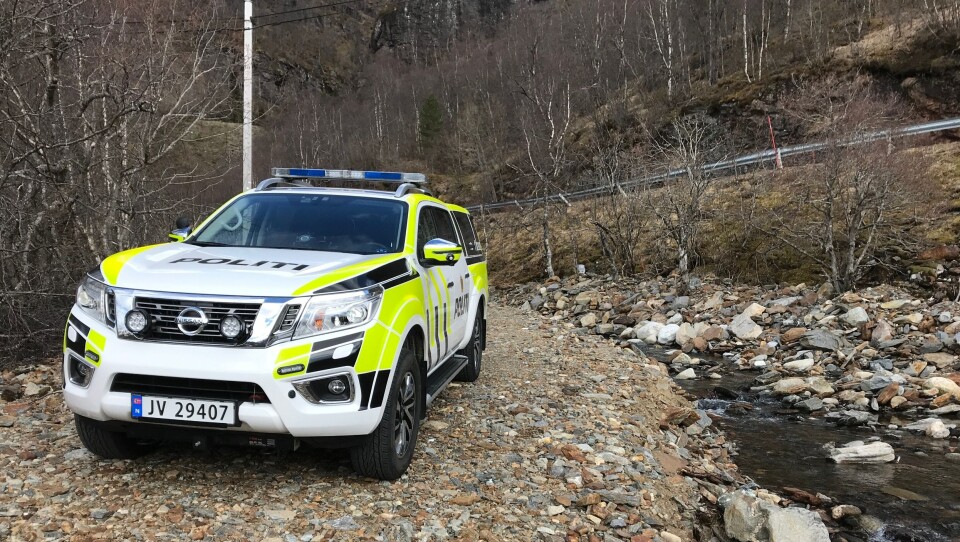 RÅSKINN: Køyrer du rundt i ein uniformert Nissan Navara, vekkjer du oppsikt.