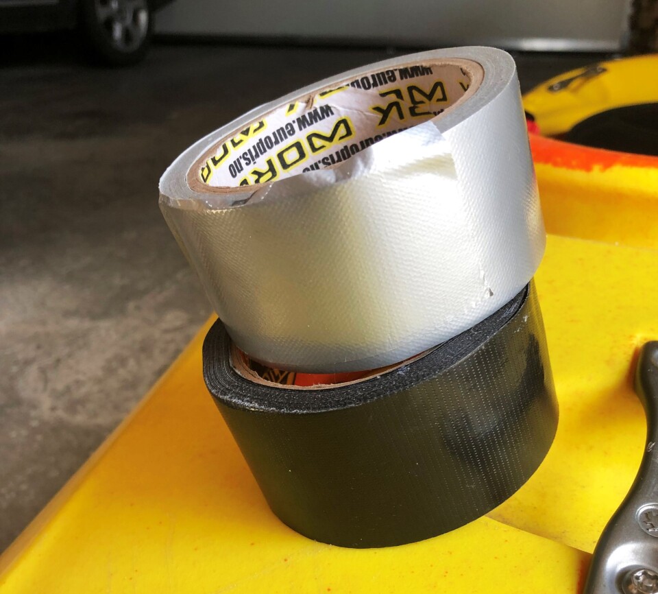 På tide å sette en stopper for forvirringen rundt gaffatape og duct-tape, en gang for alle. På tide å sette en stopper for forvirringen rundt gaffatape og duct-tape, en gang for alle.